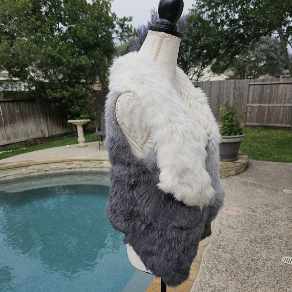 MK Metric Knits Fur Collection Ombre Vest polished fur  vest S - Picture 10 of 15